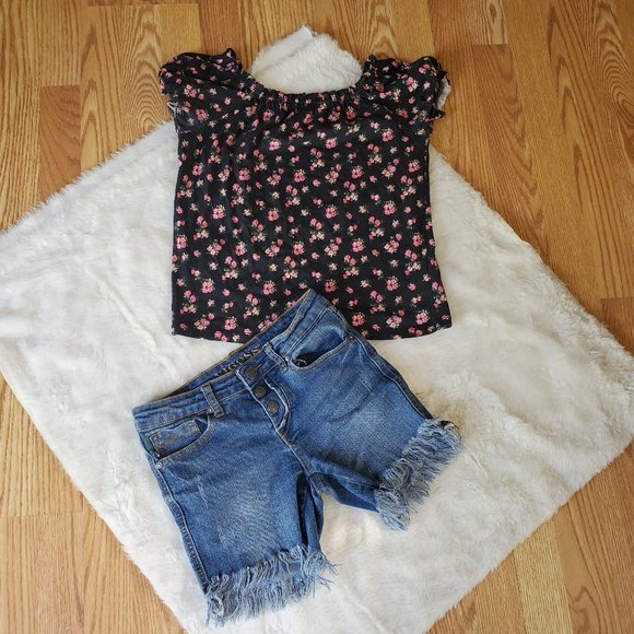 Vigoss & The Children Place Other - VIGOSS and THE CHILDREN PLACE JEAN SHORTS and FLORAL PEASANT TOP BUNDLE